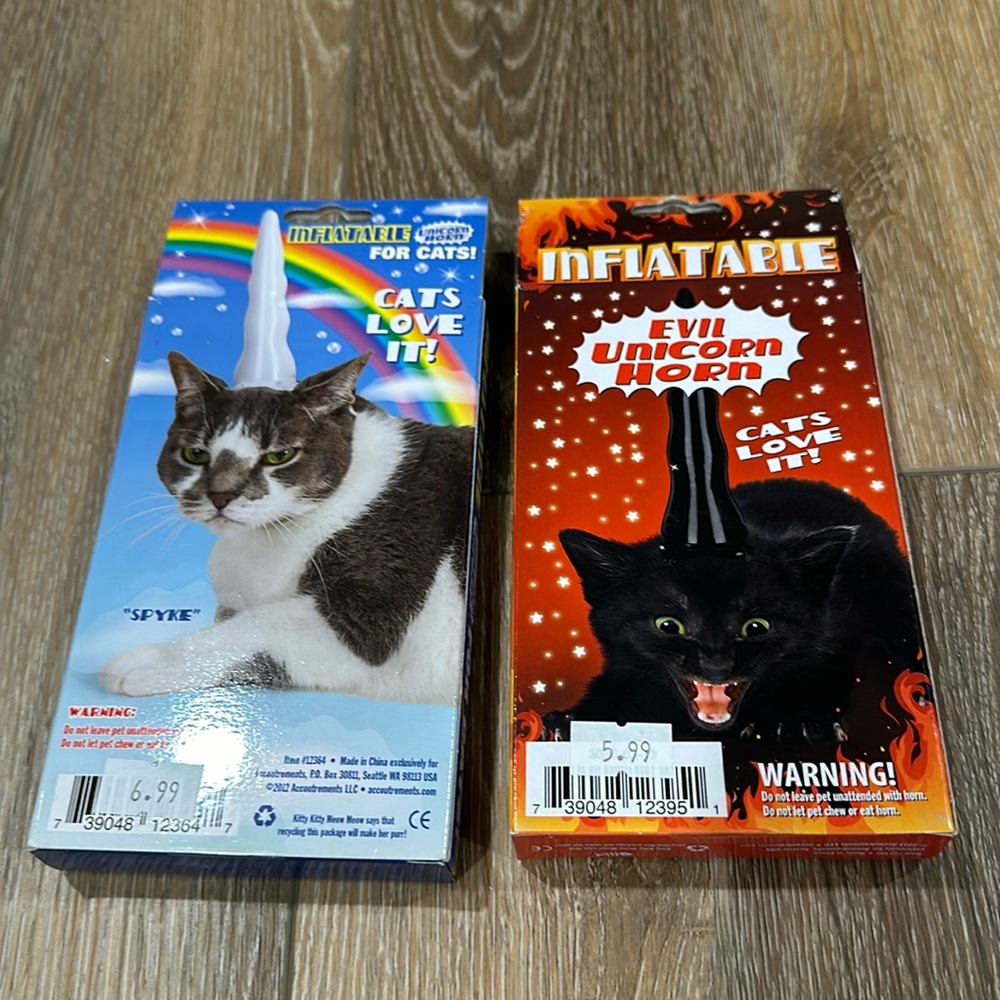 Inflatable Unicorn Horns for Cats (good/evil set) NWT